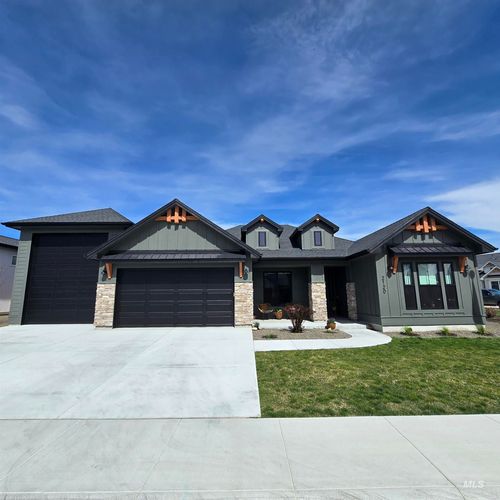 2120 E Thea Dr, Kuna, ID, 83634-5159 | Card Image