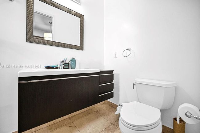 3521 Forest View Cir, House other with 5 bedrooms, 5 bathrooms and null parking in Fort Lauderdale FL | Image 32