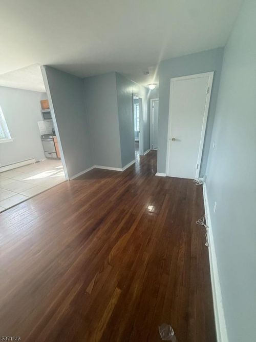apt-2d-711 Plainfield Ave, Plainfield, NJ, 07060-2238 | Card Image