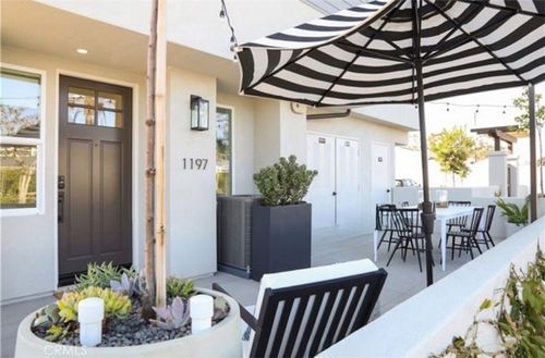1197 Winslow Ln, Newport Beach, CA, 92660-4613 | Card Image