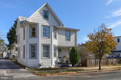 224 S 5th Street, LEMOYNE, PA, 17043 | Card Image