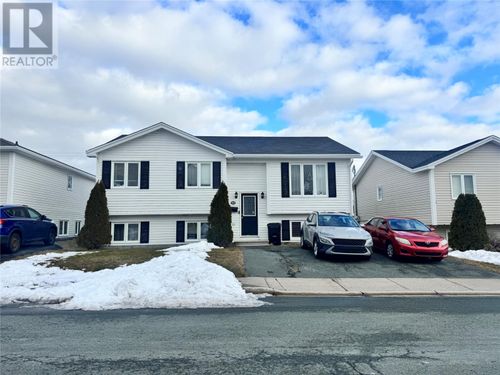 37 Branscombe St, Saint Johns, NL, A1A5J8 | Card Image