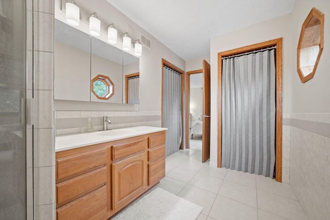 74-web-or-mls-3125 Carriage Dr -74.jpg | Image 19