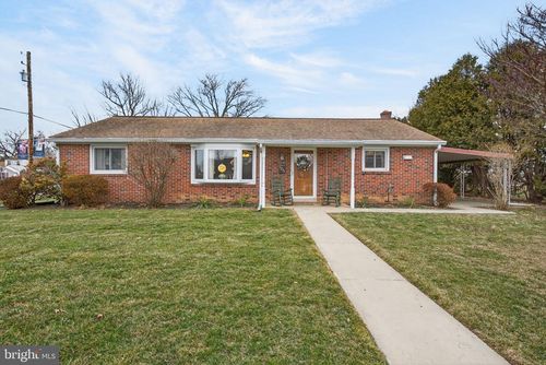 1211 Central Ave, COLUMBIA, PA, 17512-1916 | Card Image