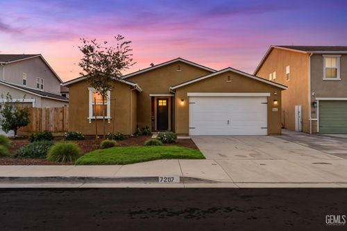 7207 Shooting Star Ct, Bakersfield, CA, 93311 | Card Image