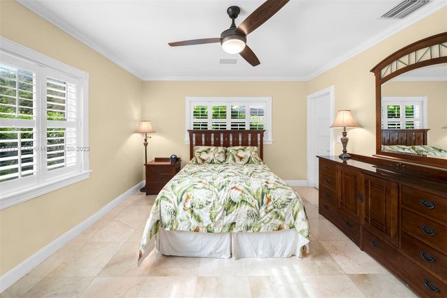 5510 San Vicente St, House other with 3 bedrooms, 3 bathrooms and null parking in Coral Gables FL | Image 13