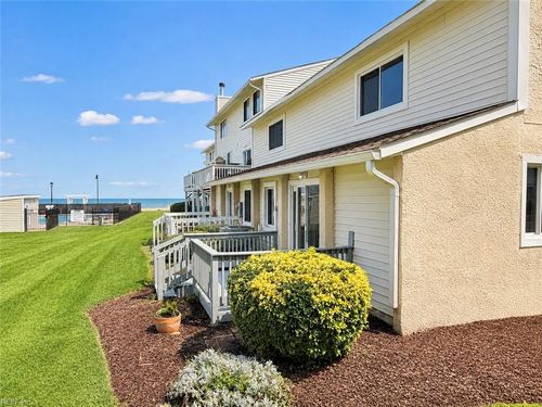 20 Cantamar Ct, Hampton, VA, 23664-1218 | Card Image