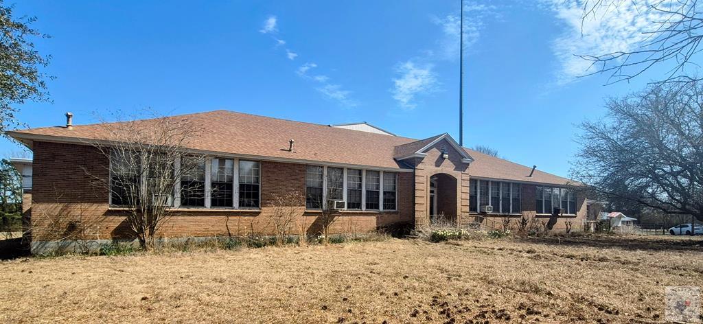 308 N Central Ave, Marietta, TX 75566
