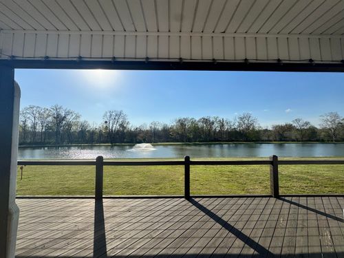 6843 Village Lake Cir, Chattanooga, TN, 37412-4095 | Card Image