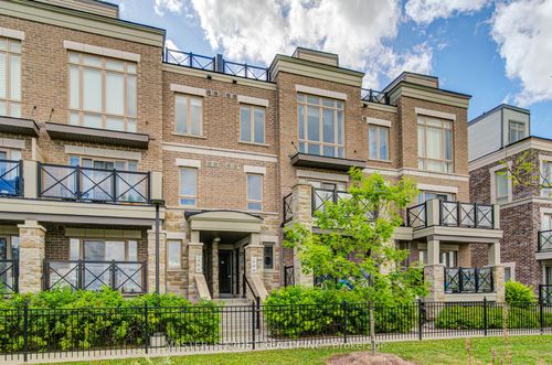 507-30 Dunsheath Way, Markham, ON, L6B1N3 | Card Image