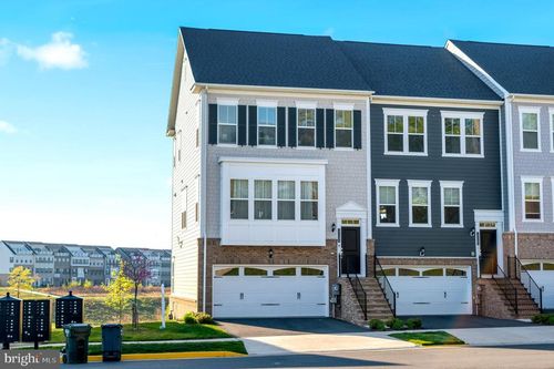 17266 Turnstone Dr, DUMFRIES, VA, 22026-2873 | Card Image