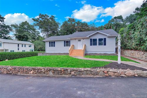131 Curtis Dr, Sound Beach, NY, 11789-2254 | Card Image
