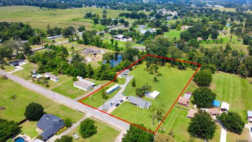 42066 Devall Rd, Prairieville, LA, 70769-6201 | Card Image