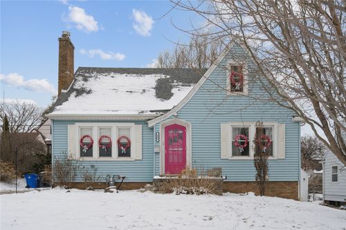 409 20th St Ne, Cedar Rapids, IA, 52402-6317 | Card Image