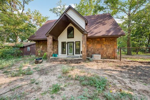 1305 S 196th West Ave, Sand Springs, OK, 74063-8168 | Card Image