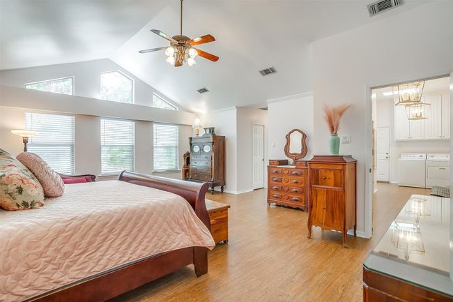 512 N Parkridge Dr, House other with 4 bedrooms, 3 bathrooms and null parking in Mansfield TX | Image 24