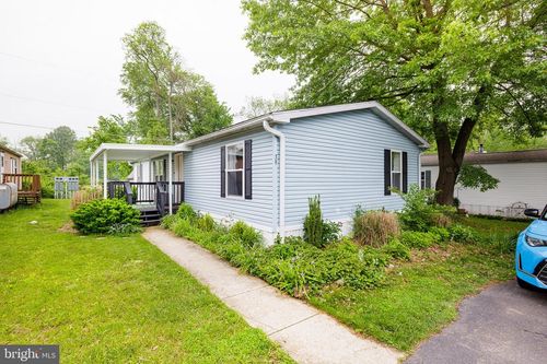 39 Patton Dr, Honey Brook, PA, 19344-8613 | Card Image