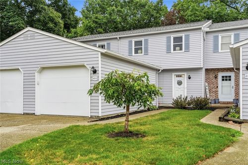 e-5-435 Abbeyville Road, Medina, OH, 44256 | Card Image