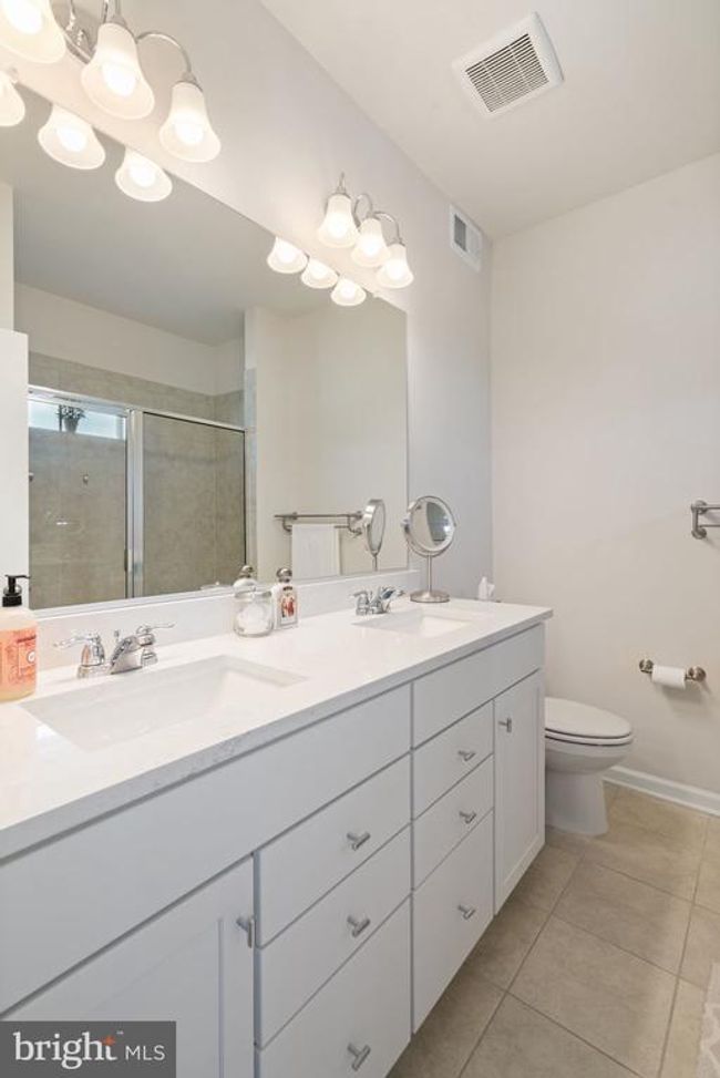 9520 Barnes Loop, Townhouse with 3 bedrooms, 4 bathrooms and null parking in MANASSAS VA | Image 33