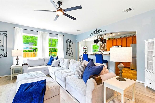 16611 River Wood Ct, House other with 5 bedrooms, 3 bathrooms and 3 parking in Crosby TX | Image 5