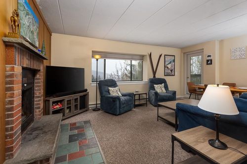 2d1-137 East Mountain Road, Killington, VT, 05751 | Card Image