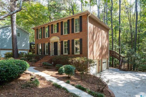 952 Tulip Poplar Ln, Hoover, AL, 35244-1637 | Card Image