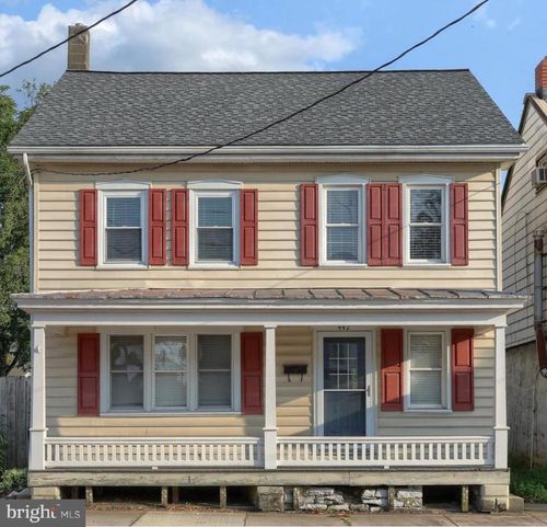 442 W Main St, Annville, PA, 17003-1231 | Card Image