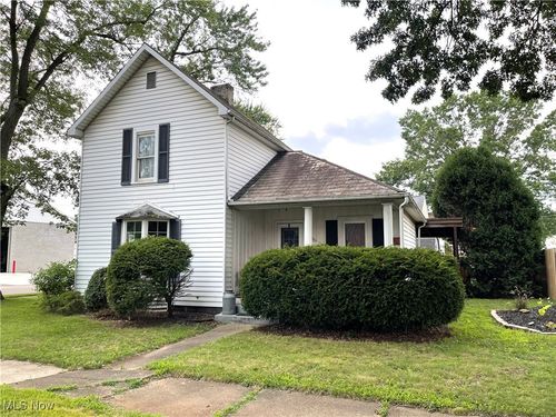 444 5th Street Nw, New Philadelphia, OH, 44663 | Card Image