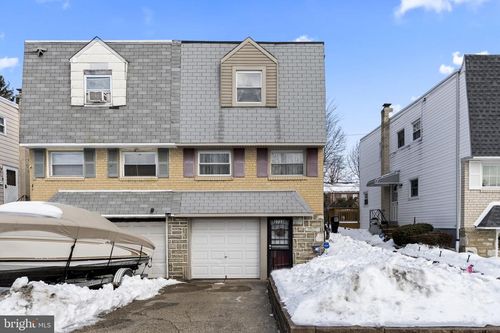 2733 Tremont St, PHILADELPHIA, PA, 19136-1022 | Card Image