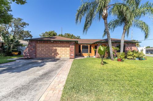 6812 Hills Dr, NEW PORT RICHEY, FL, 34653-2822 | Card Image