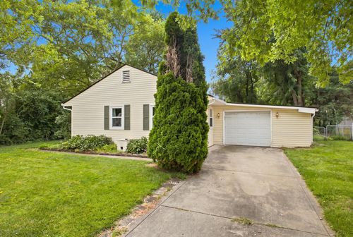 367 Yarmouth Ln, Columbus, OH, 43228-1335 | Card Image