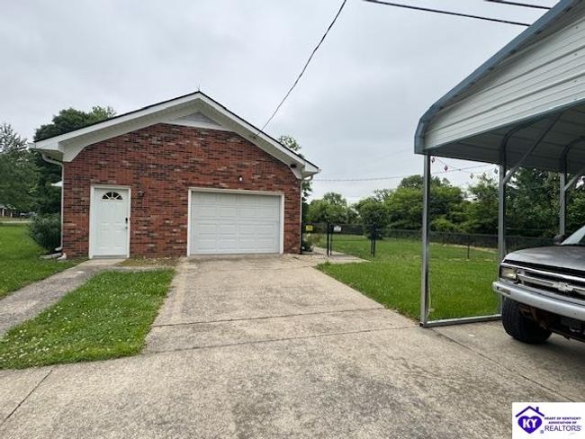 124 Locust St, House other with 3 bedrooms, 3 bathrooms and null parking in Hardinsburg KY | Image 8