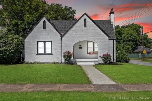 1204 S Columbia Ave, Tulsa, OK, 74104-4321 | Card Image