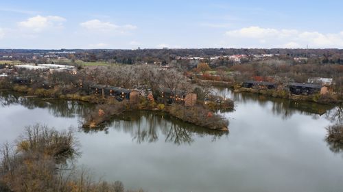 apt-c-5512 E Lake Dr, Lisle, IL, 60532-2661 | Card Image