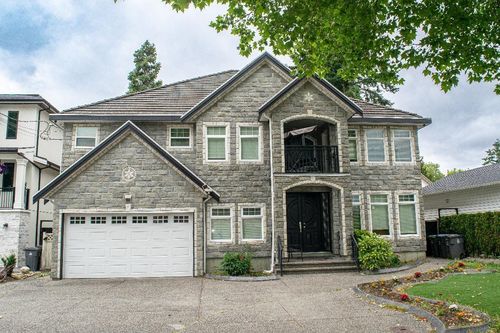 9081 124 St, Surrey, BC, V3V6M9 | Card Image