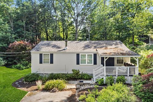 117 Woodland Dr, Lunenburg, MA, 01462-1847 | Card Image