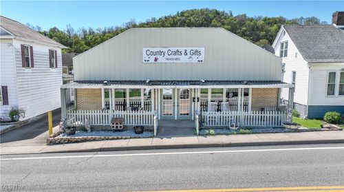 55480 National Rd, Bridgeport, OH, 43912-1535 | Card Image