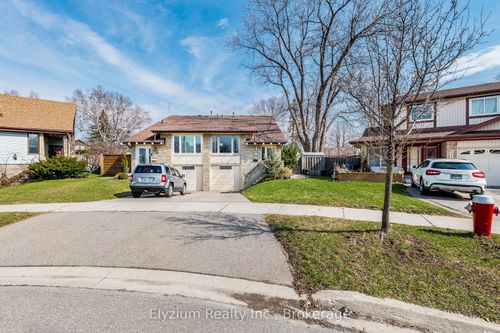 6953 Cherbourg Gdns, Mississauga, ON, L5N1M9 | Card Image