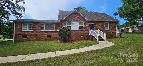 2828 Bellhaven Cir, Charlotte, NC, 28214-7110 | Card Image