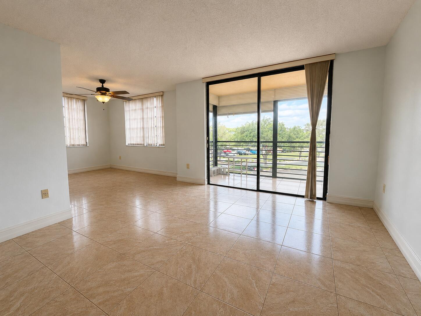Residential in Pembroke Pines