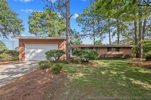 2522 Elmhurst Dr, Fayetteville, NC, 28304-5333 | Card Image