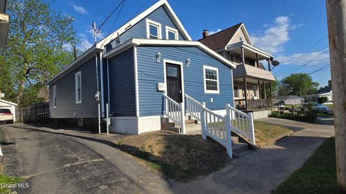 237 Cherry St, Schenectady, NY, 12306-3117 | Card Image