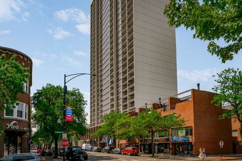 apt-1907-1636 N Wells St, Chicago, IL, 60614-6017 | Card Image