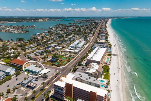 1-10 164th Ave, REDINGTON BEACH, FL, 33708-1552 | Card Image
