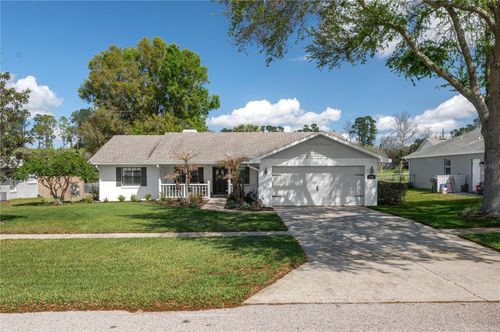 334 Palmview Cir N, AUBURNDALE, FL, 33823-9220 | Card Image