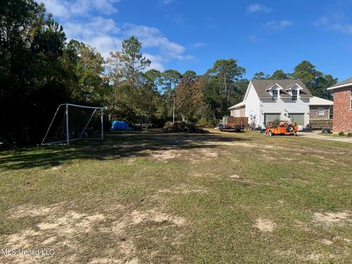 610 Royal Oak Dr, Pass Christian, MS, 39571-2228 | Card Image