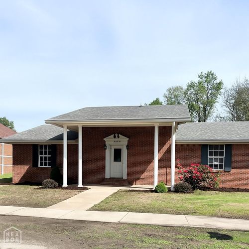 506 Bessie St, Hornersville, MO, 63855-9127 | Card Image