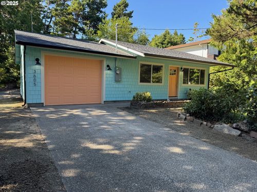 3605 Sea Mist Ave, Depoe Bay, OR, 97341-9790 | Card Image