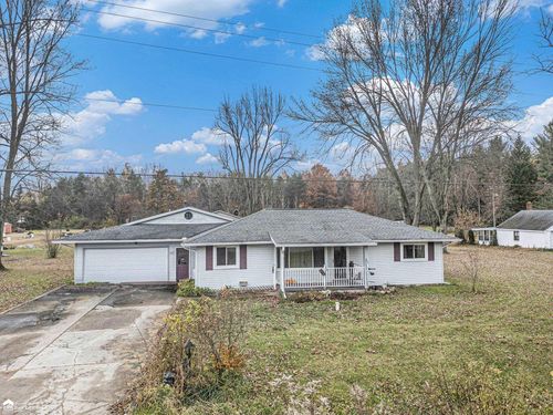 10187 Dodge Rd, Montrose, MI, 48457-9009 | Card Image