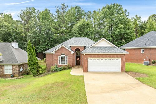 1825 Shadow Bend Ln, AUBURN, AL, 36830-2586 | Card Image